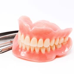 Бюгельные протезы для зубов цена доступная в Самаре